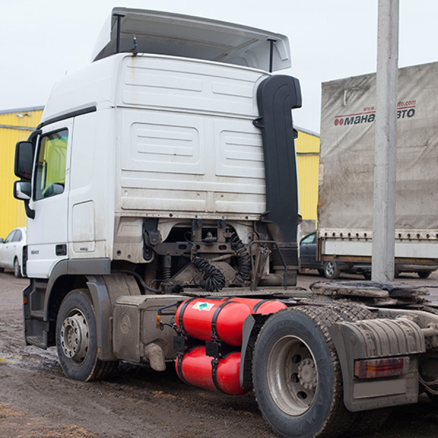 Газодизельная система на тягач Mercedes-Benz